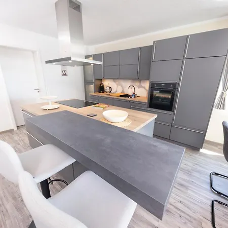 Harz-eleganz Haus E Mit 4 Appartments בית נופש זנקט אנדריאסברג