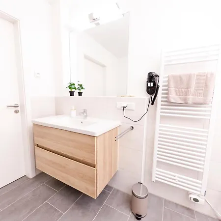 Harz-eleganz Haus E Mit 4 Appartments * זנקט אנדריאסברג